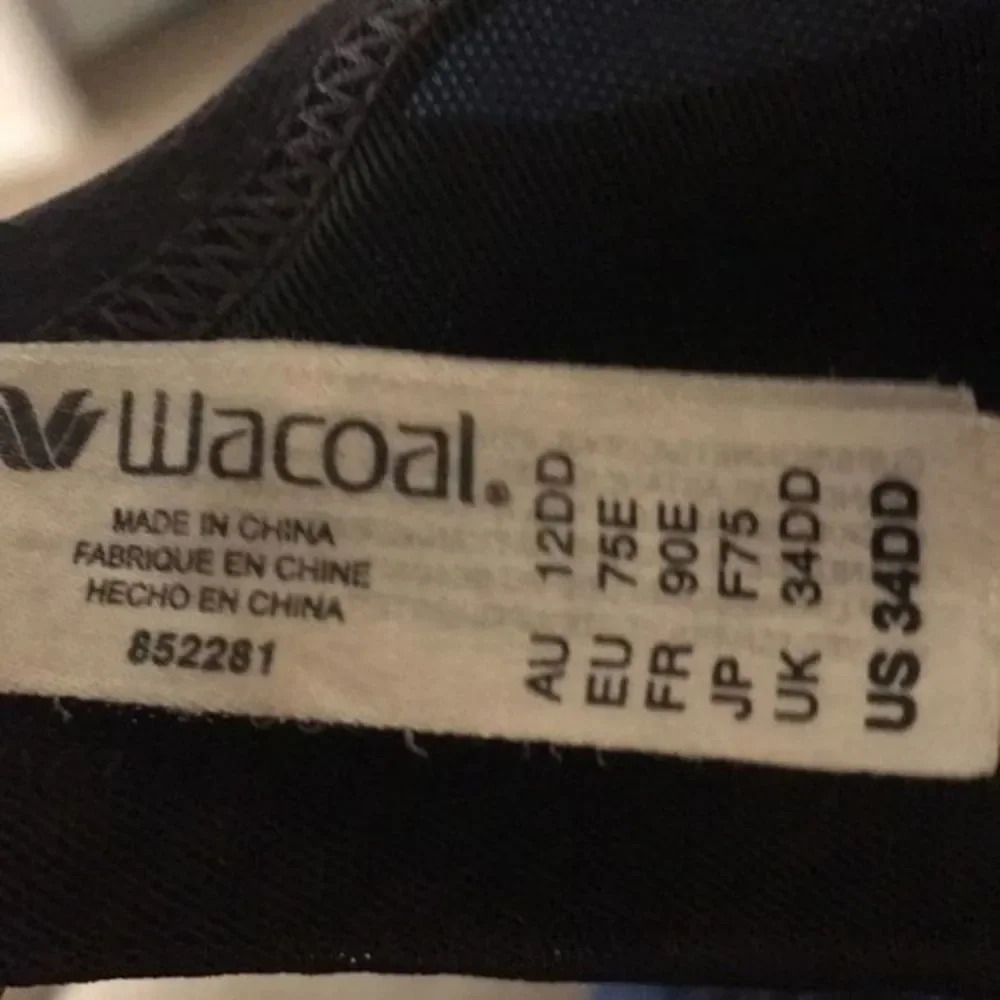 Wacoal Ultimate Side Smoother Wireless 34DD